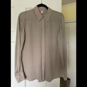 Vince 100% silk tunic